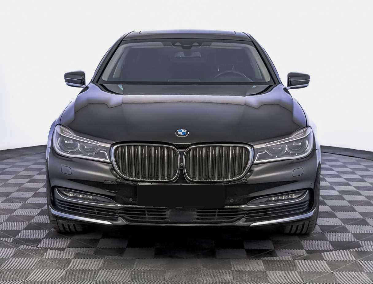 Купить BMW 7 серии Long 750Li xDrive, 2017, 78 101 км, фото №2