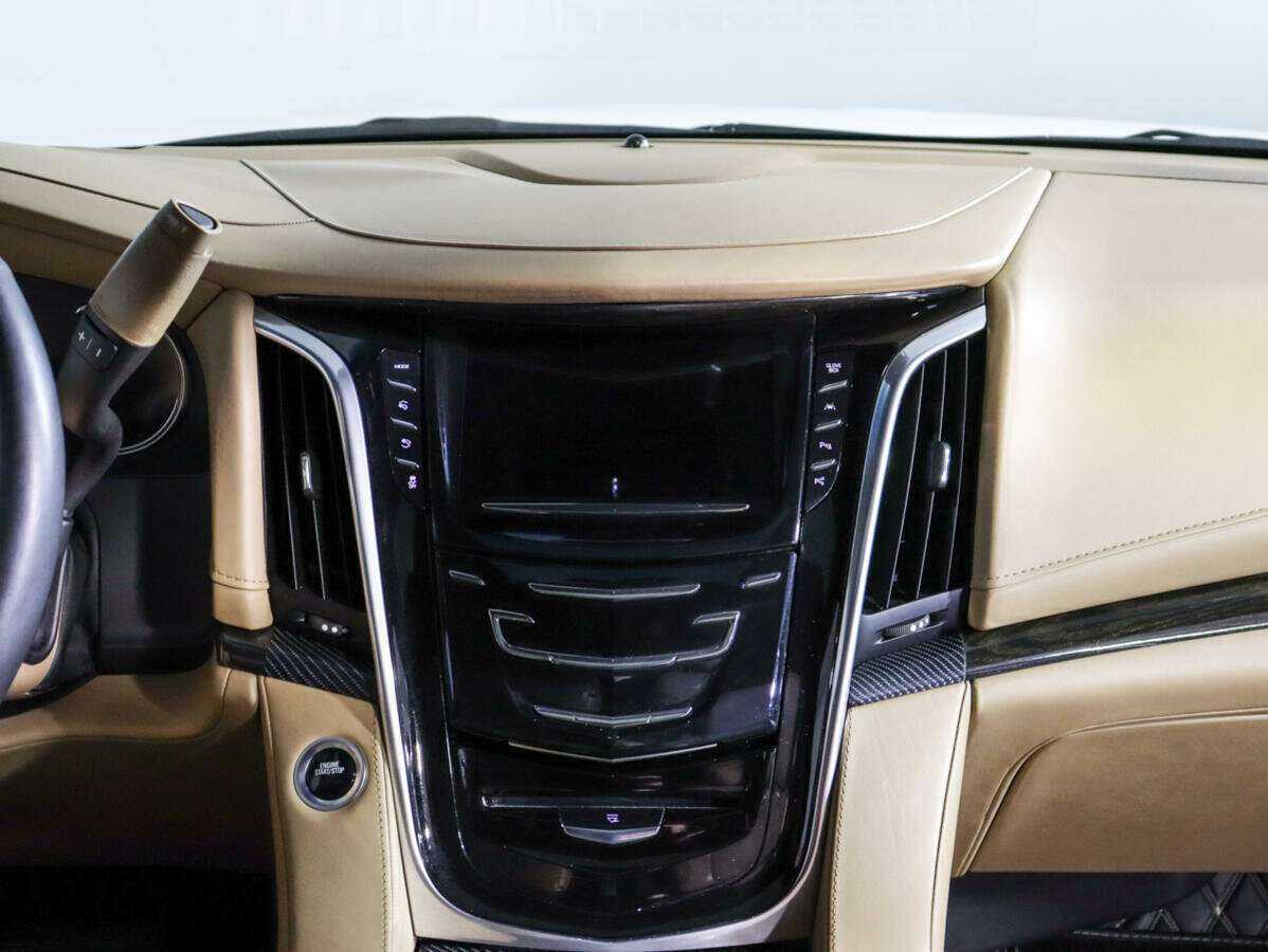 Купить Cadillac Escalade ESV, 2018, 167 637 км, фото №13