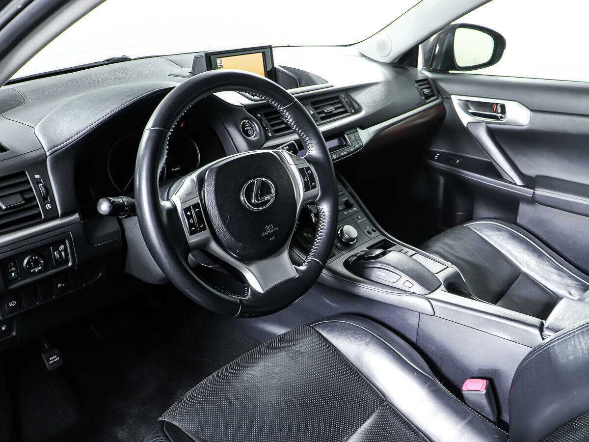 Купить Lexus CT 200h, 2011, 140 922 км, фото №13