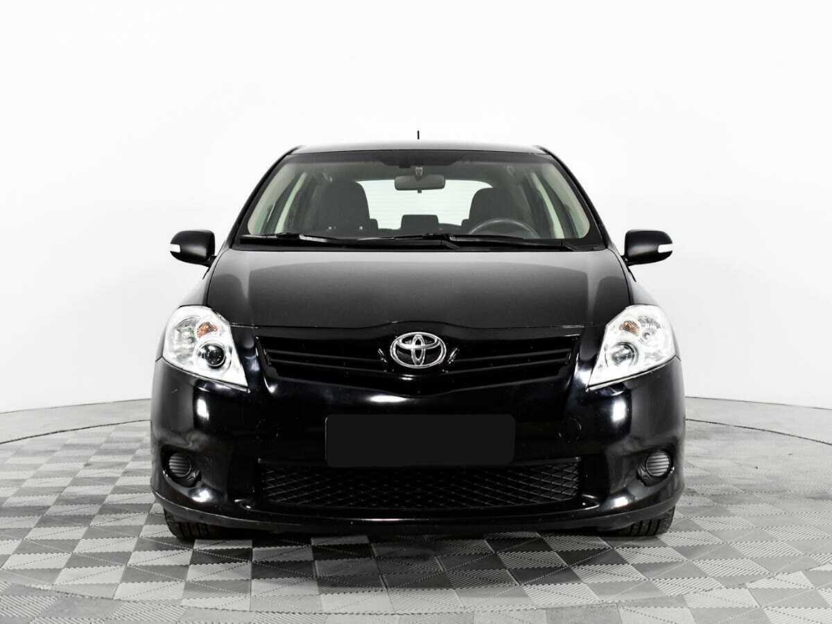 Купить Toyota Auris, 2010, 110 930 км, фото №2