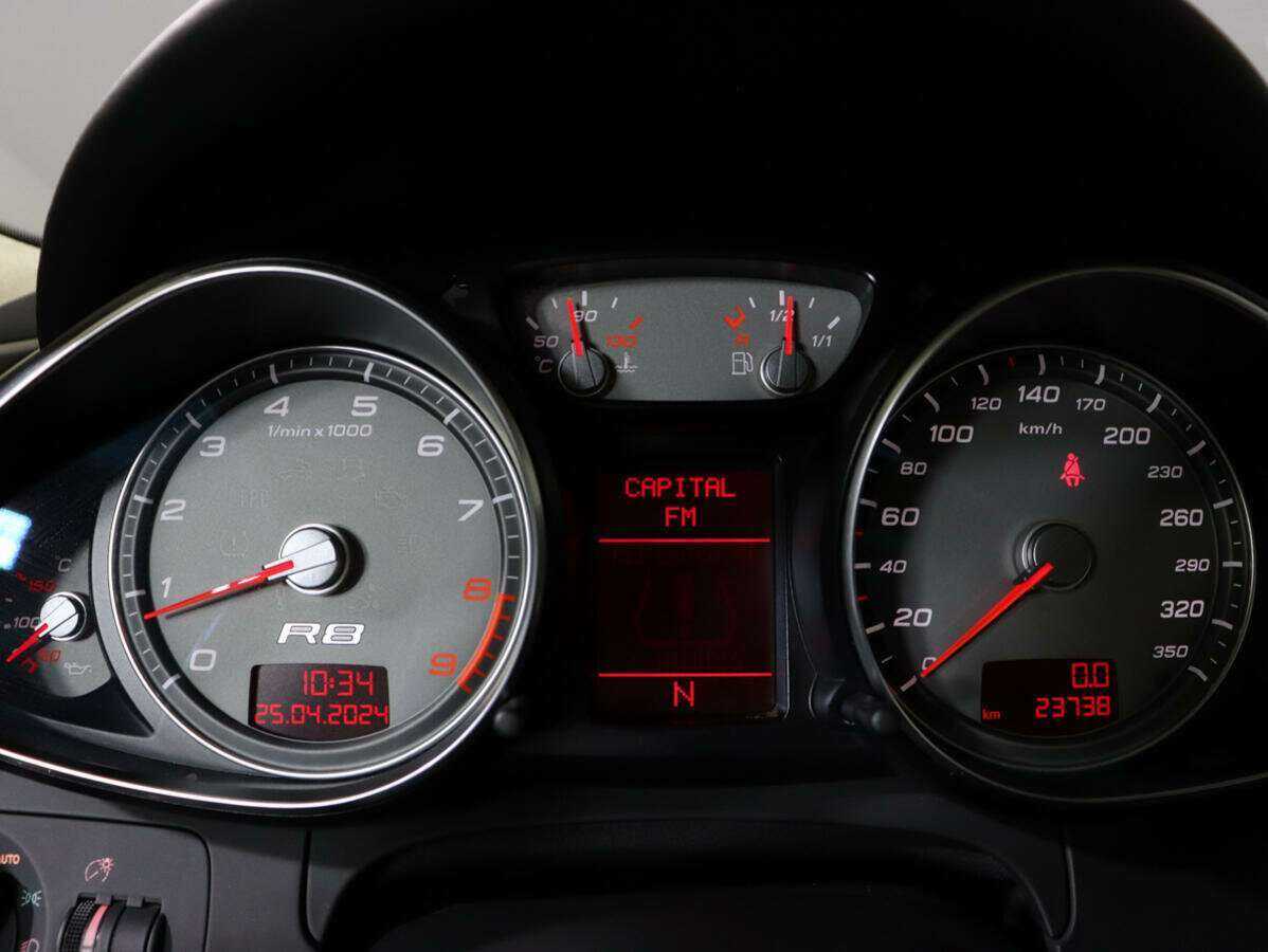 Купить Audi R8 V8, 2008, 23 736 км, фото №11