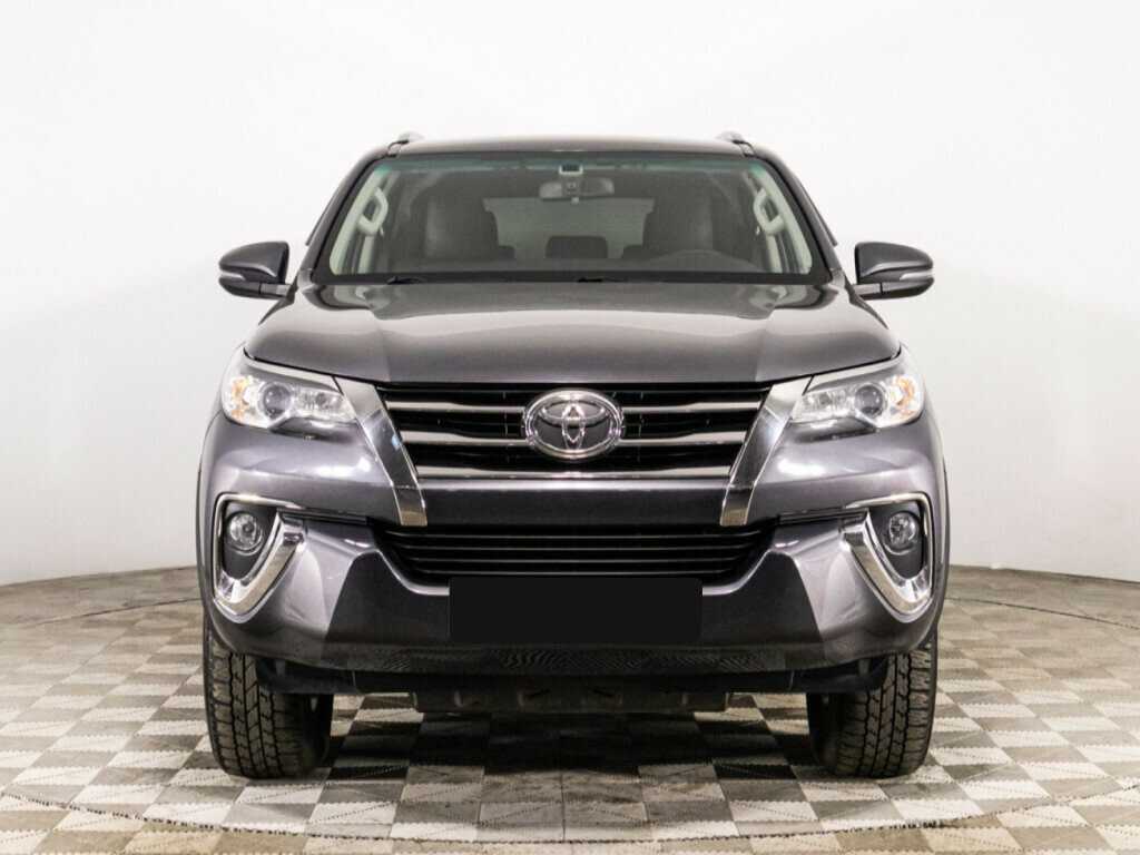 Купить Toyota Fortuner, 2019, 62 326 км, фото №2