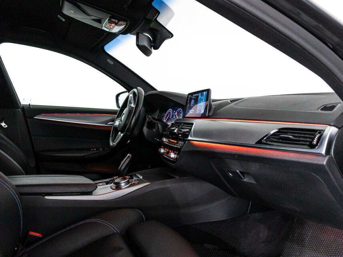 Купить BMW 5 серии 520d xDrive, 2018, 182 600 км, фото №19