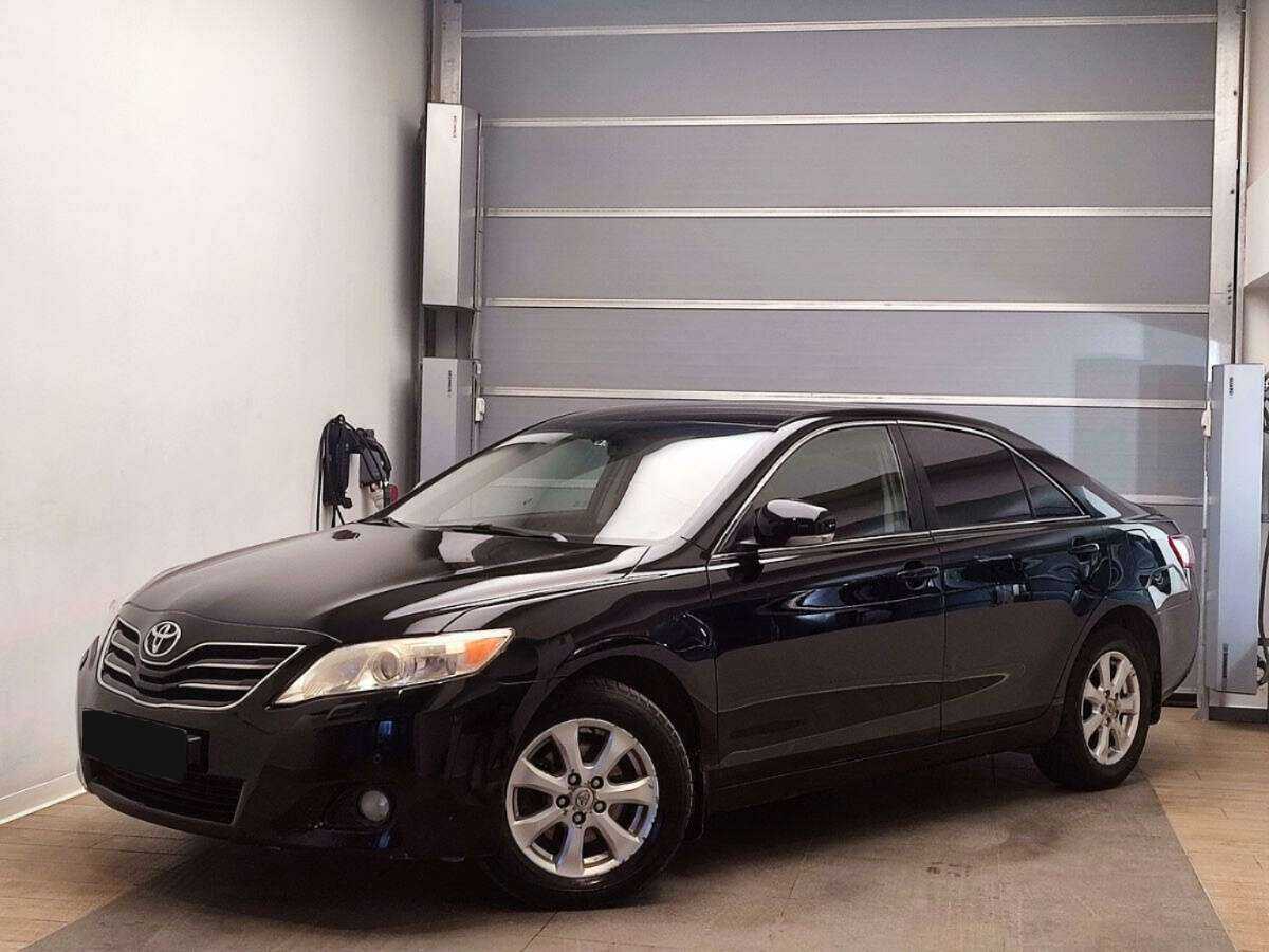 Купить Toyota Camry, 2010, 289 514 км, фото №1