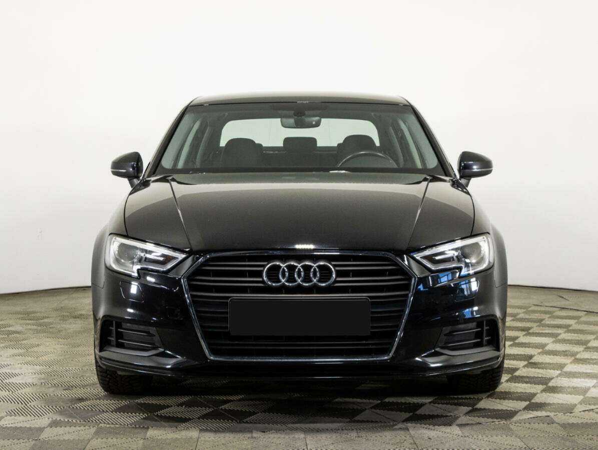 Купить Audi A3, 2018, 57 300 км, фото №2