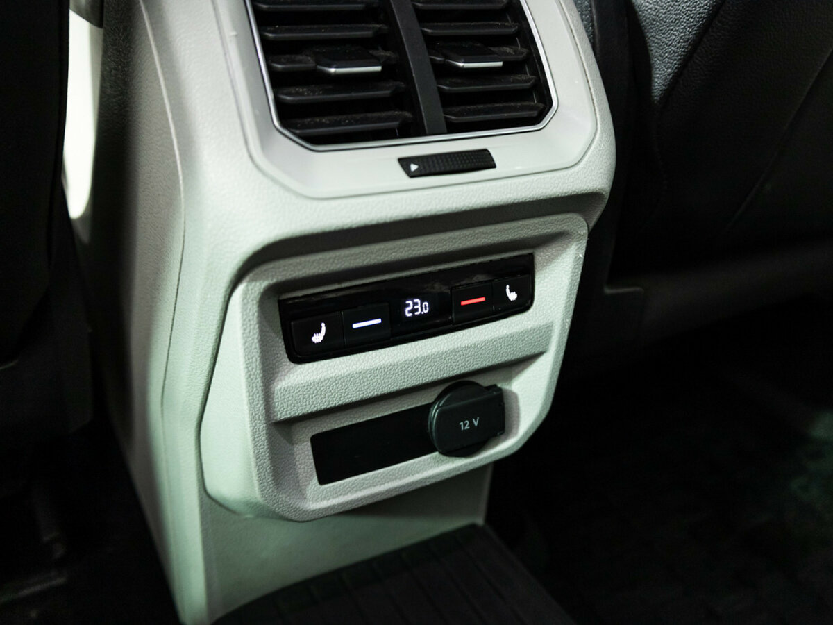 Купить Volkswagen Tiguan II, 2017, 235 698 км, фото №18