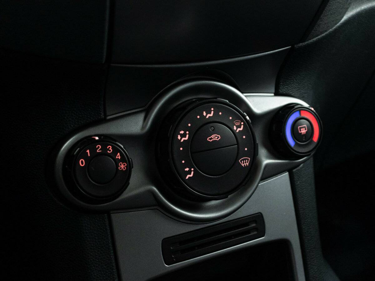 Купить Ford Fiesta Mk6, 2009, 91 620 км, фото №14