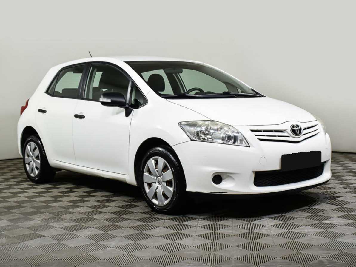 Купить Toyota Auris, 2012, 93 081 км, фото №2