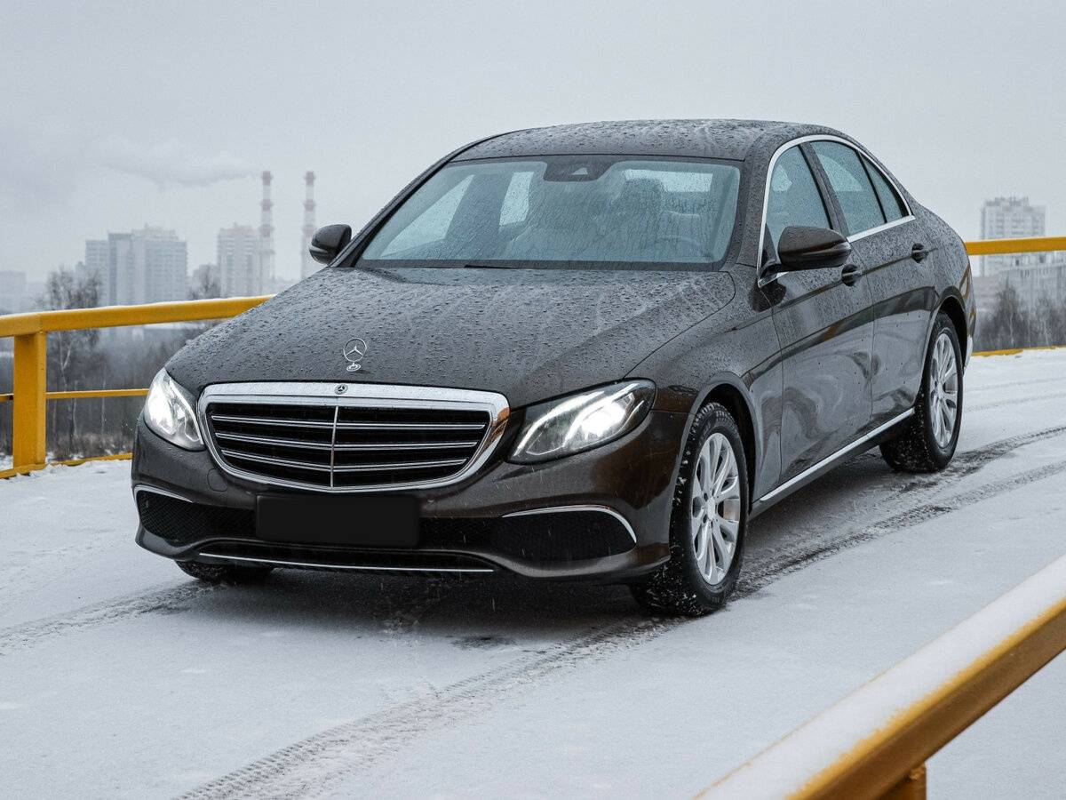 Купить Mercedes-Benz E-Класс 200 V (W213, S213, C238), 2016, 135 510 км, фото №1