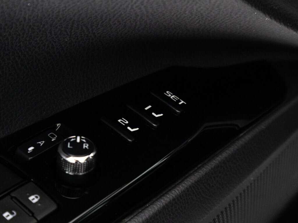 Купить Toyota Camry, 2020, 90 951 км, фото №15