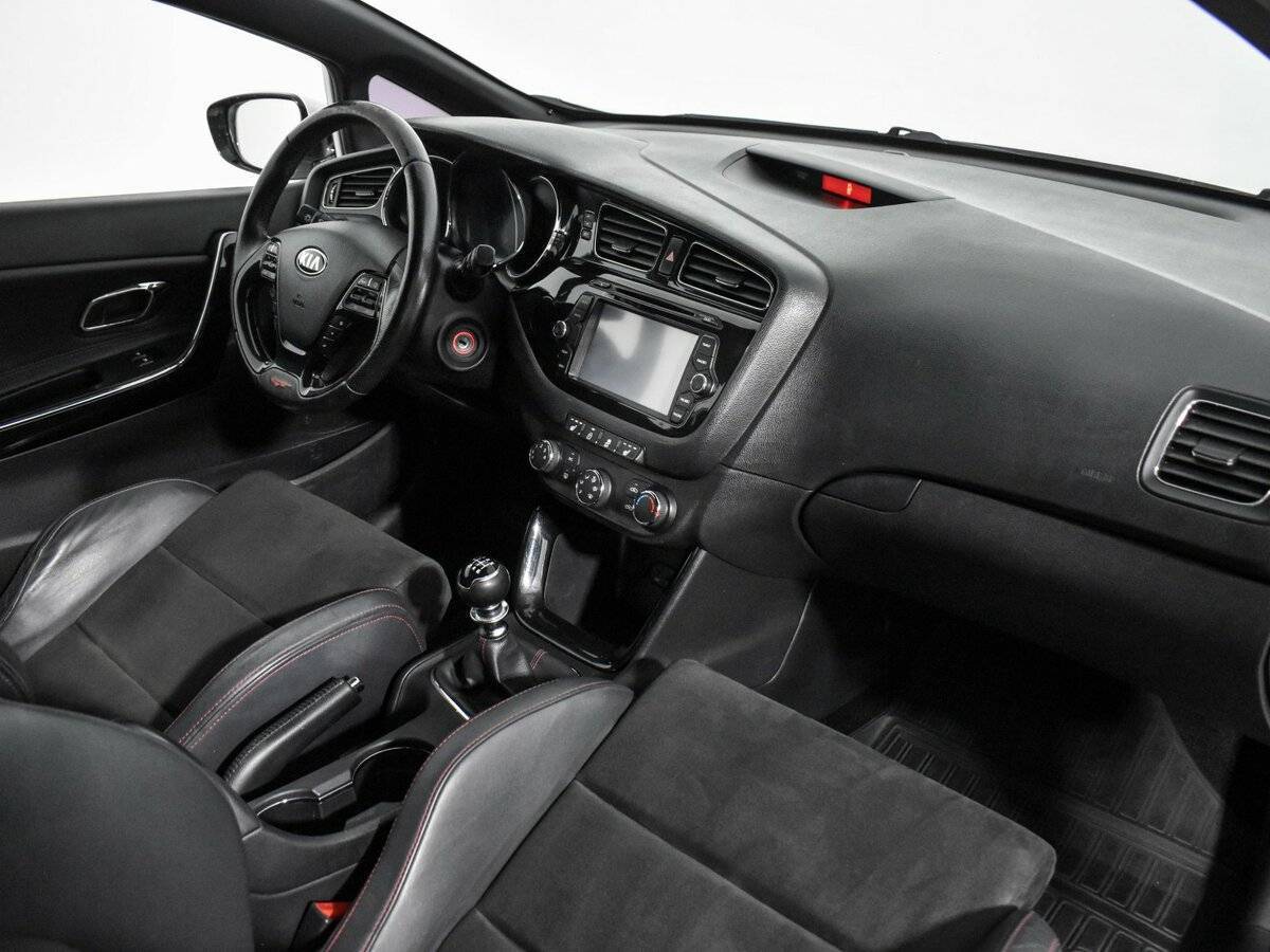 Купить Kia Ceed GT, 2015, 164 508 км, фото №11