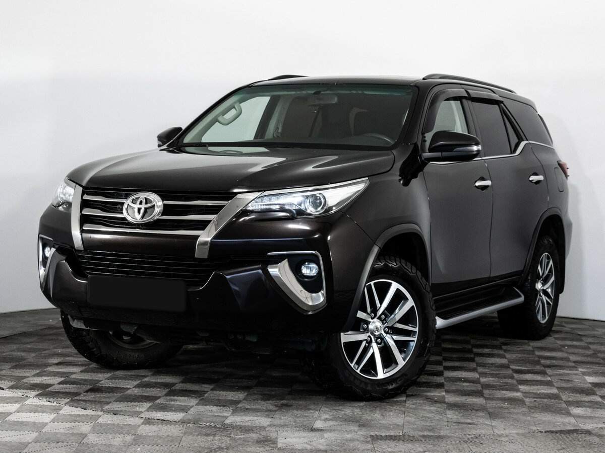 Купить Toyota Fortuner, 2018, 139 668 км, фото №1