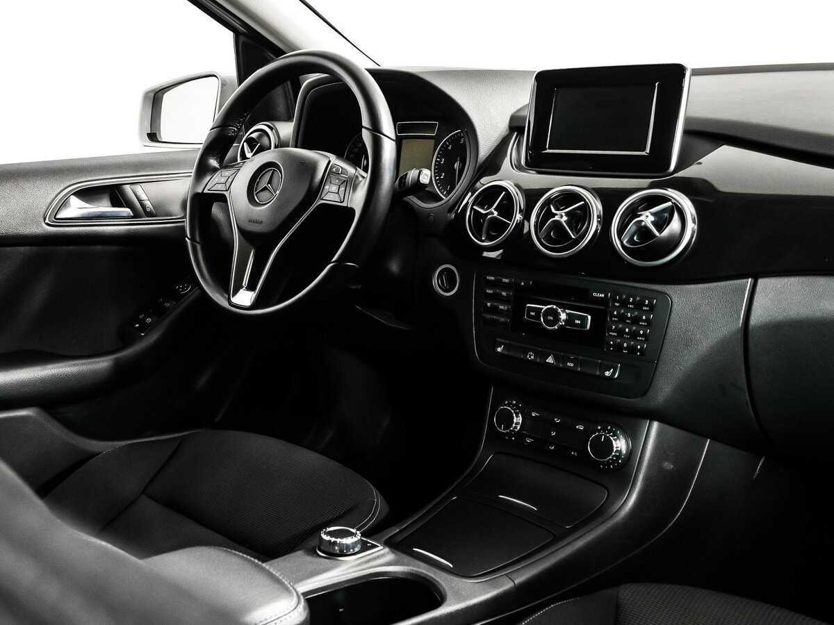 Купить Mercedes-Benz B-Класс 180, 2013, 109 237 км, фото №9