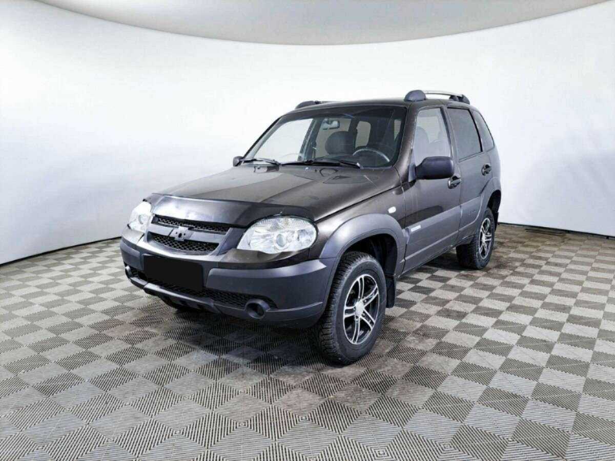 Купить Chevrolet Niva, 2011, 205 000 км, фото №1