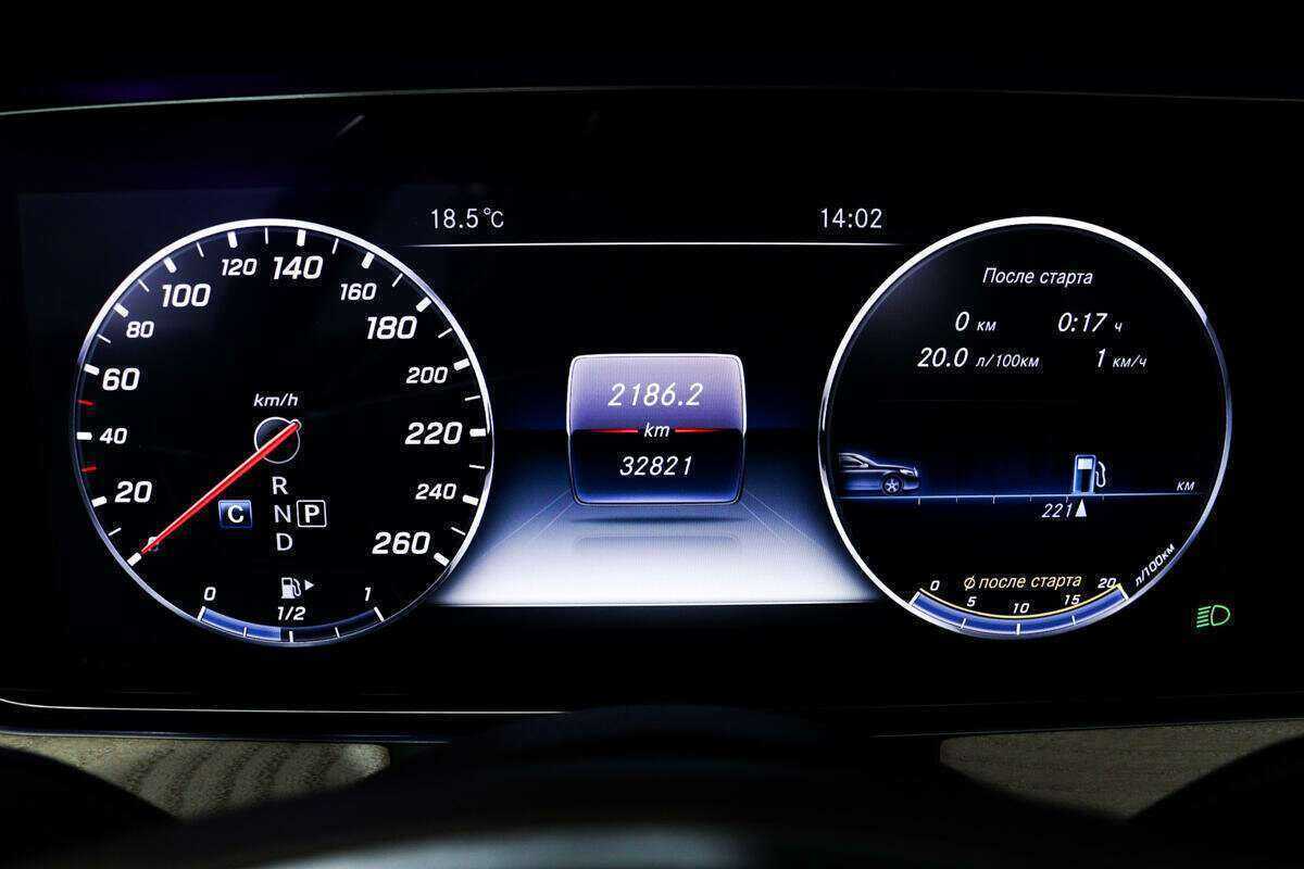 Купить Mercedes-Benz E-Класс 200, 2017, 32 820 км, фото №9