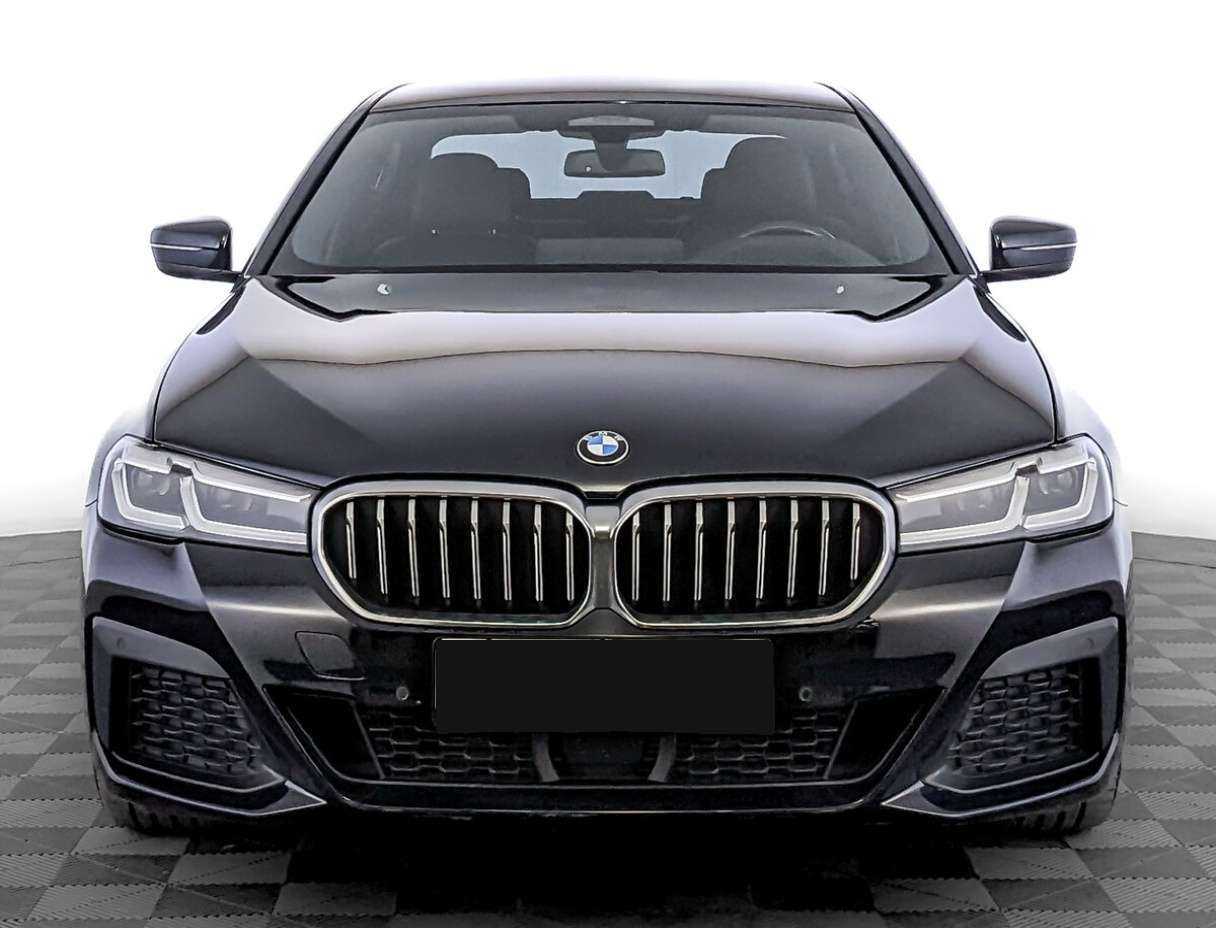 Купить BMW 5 серии 530d xDrive, 2021, 42 225 км, фото №2