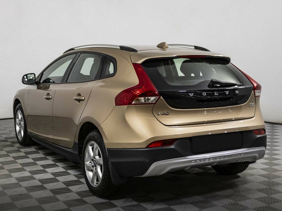 Купить Volvo V40 Cross Country I, 2013, 86 243 км, фото №6