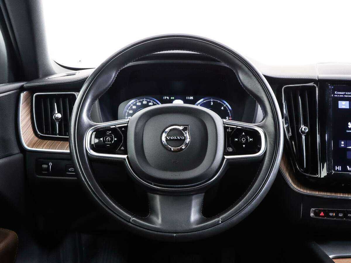 Купить Volvo XC60, 2021, 97 905 км, фото №11