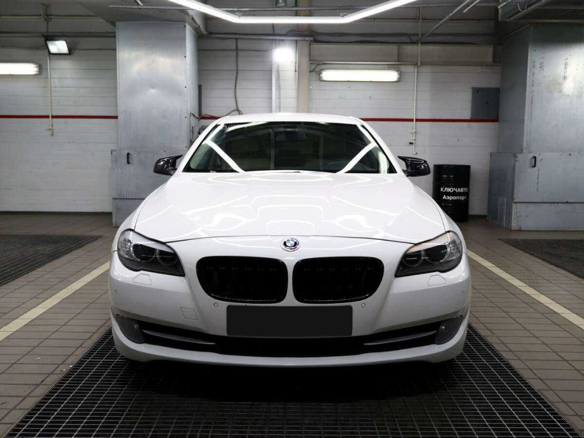 Купить BMW 5 серии 520i, 2012, 170 000 км, фото №3