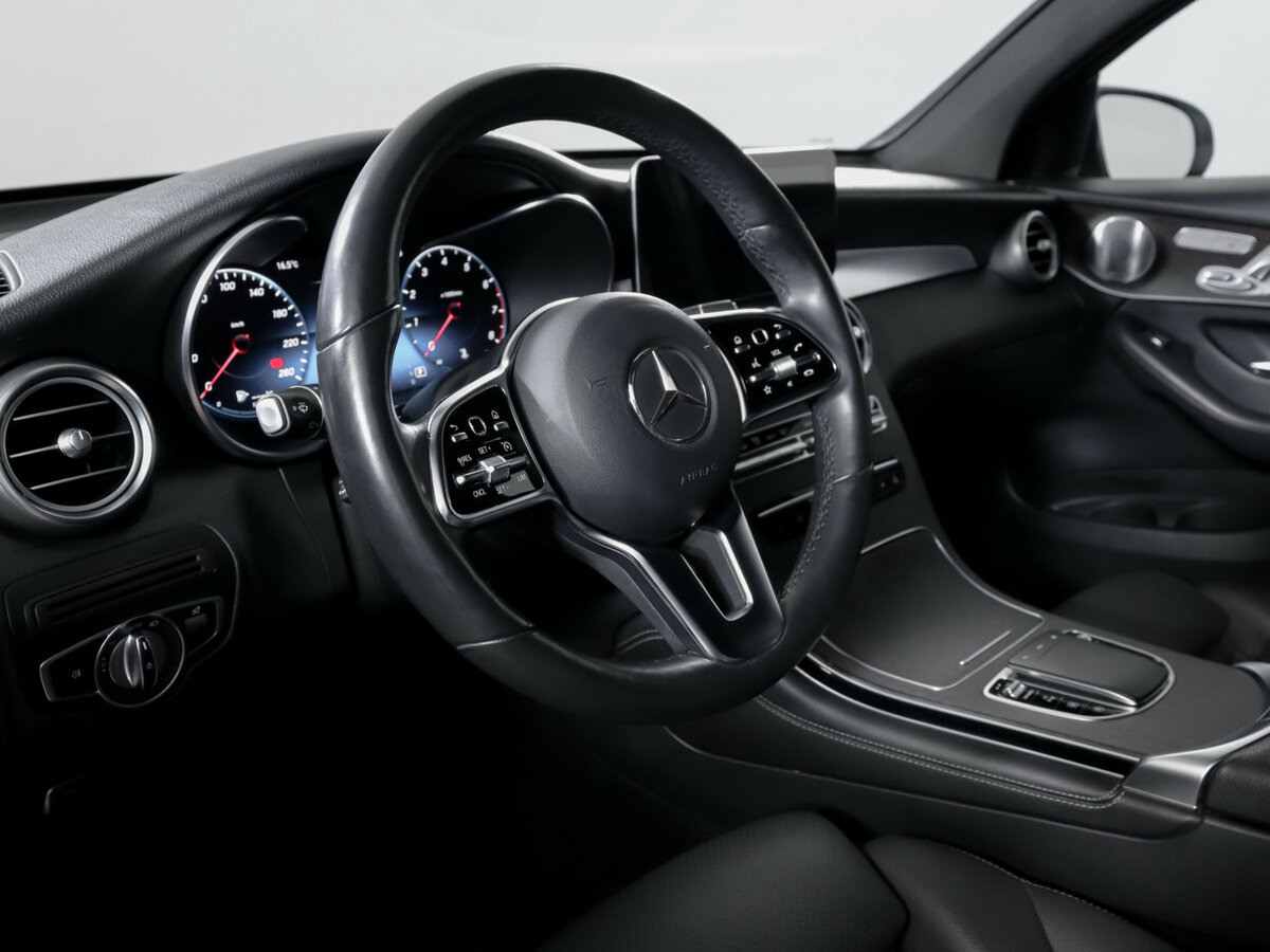 Купить Mercedes-Benz GLC Coupe 300 I (C253) Рестайлинг, 2019, 68 305 км, фото №13