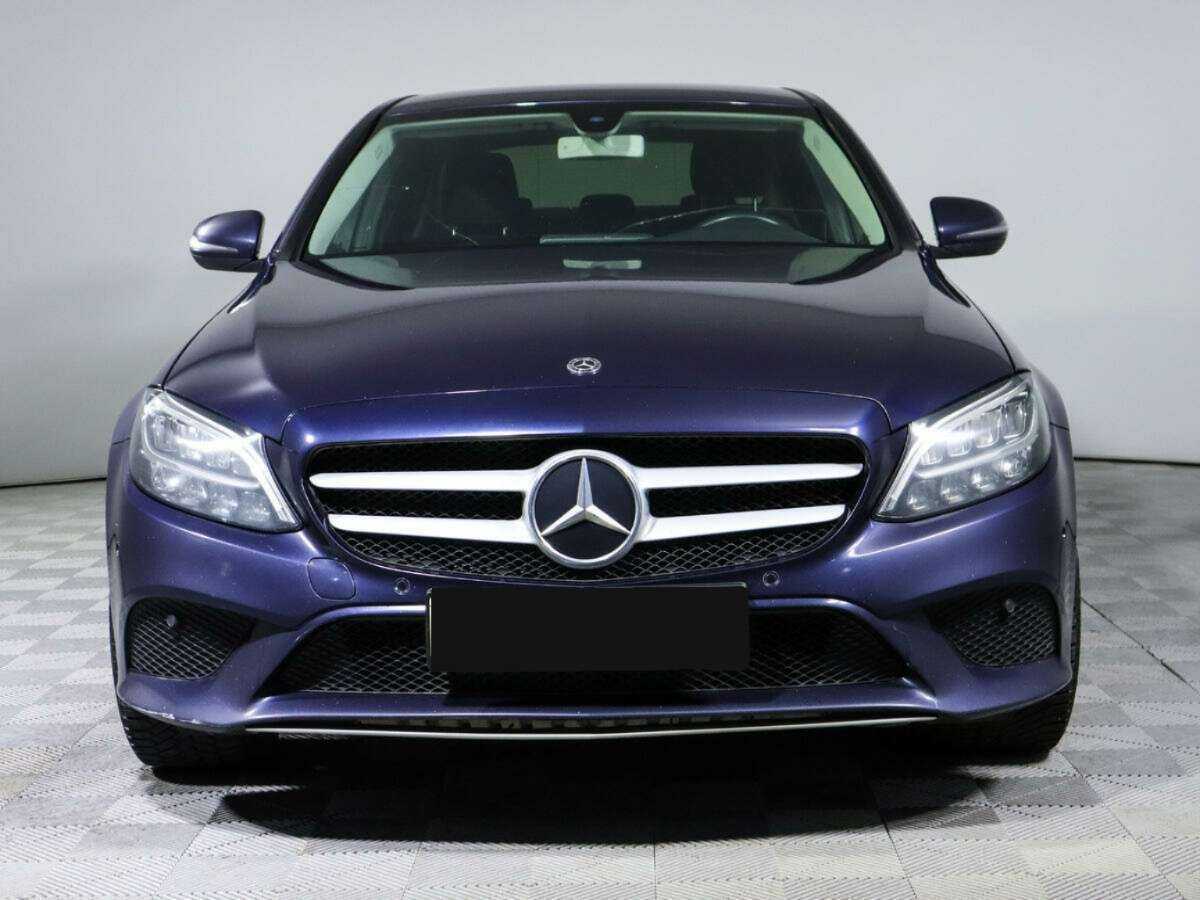 Купить Mercedes-Benz C-Класс 180, 2018, 145 809 км, фото №2