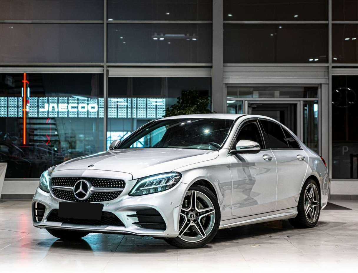 Купить Mercedes-Benz C-Класс 180, 2018, 91 000 км, фото №1