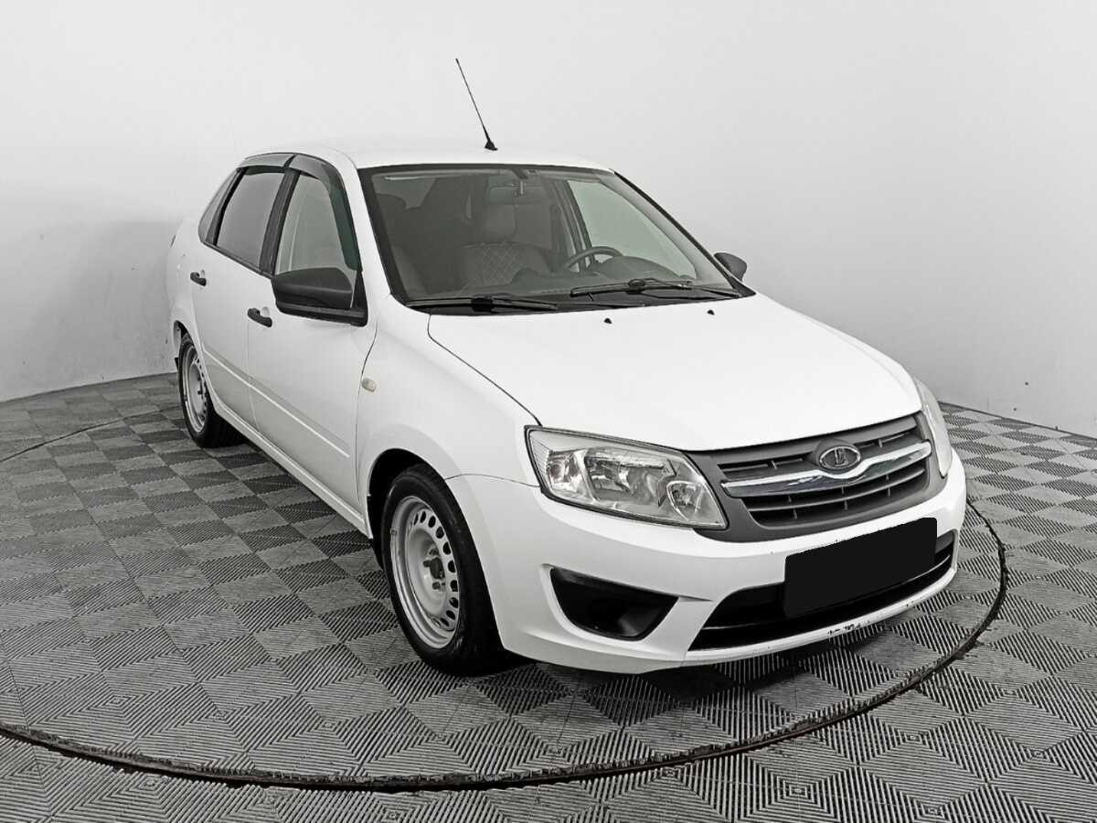 Купить Lada (ВАЗ) Granta, 2017, 166 742 км, фото №3