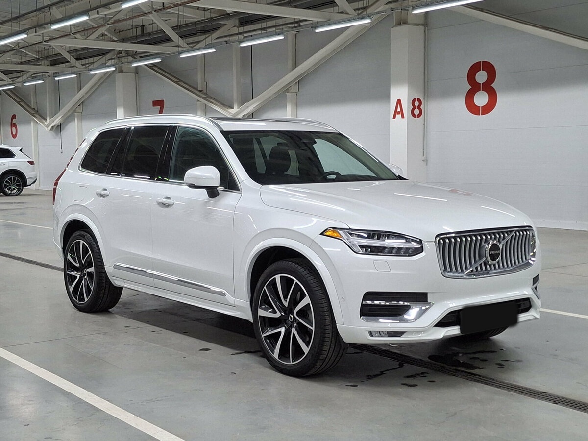 Купить Volvo XC90 II Рестайлинг 1, 2023, 9 834 км, фото №3