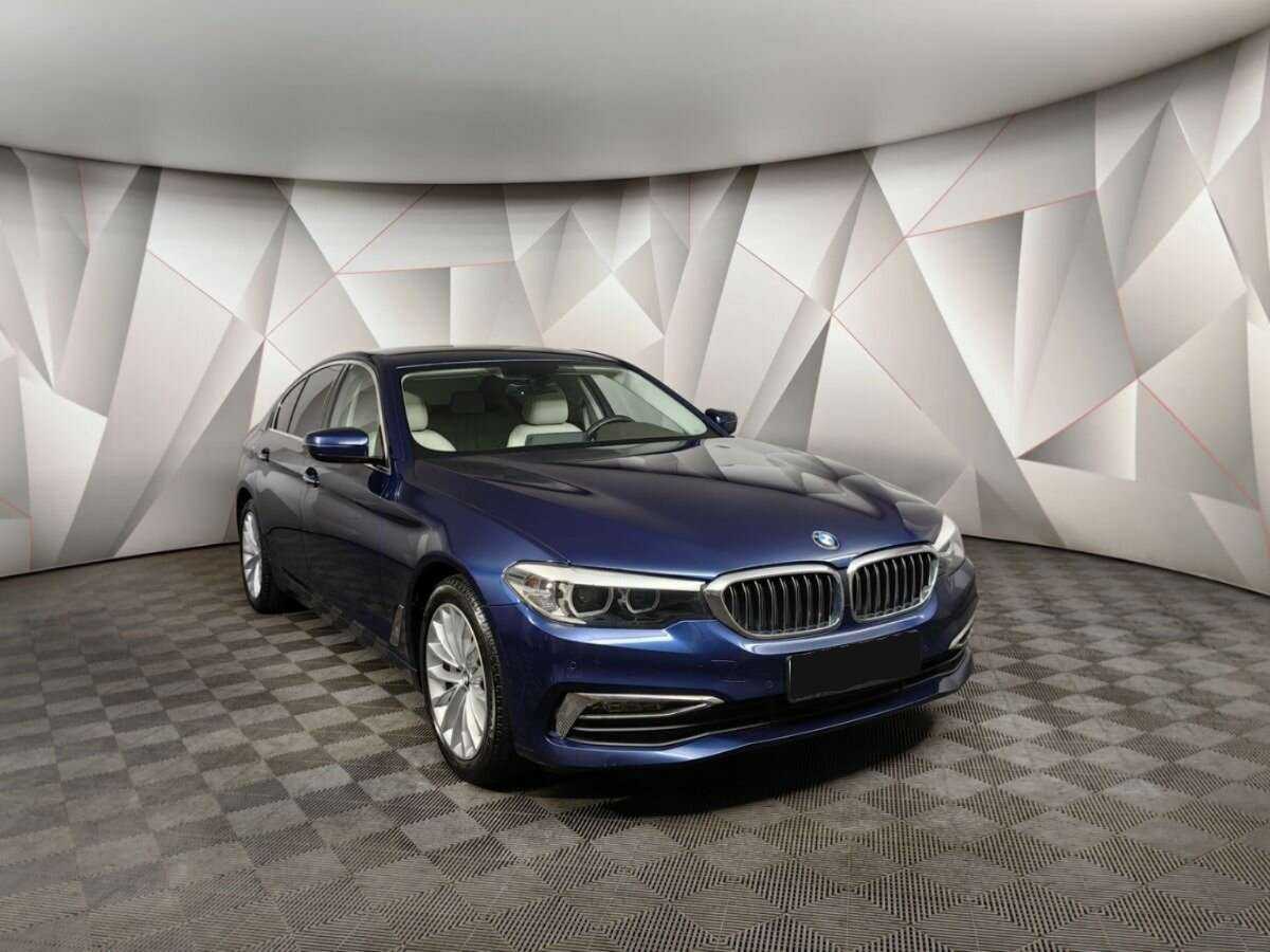 Купить BMW 5 серии 530i xDrive, 2017, 67 826 км, фото №3