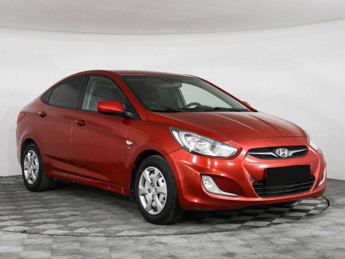 Купить Hyundai Solaris, 2011, 198 500 км, фото №2