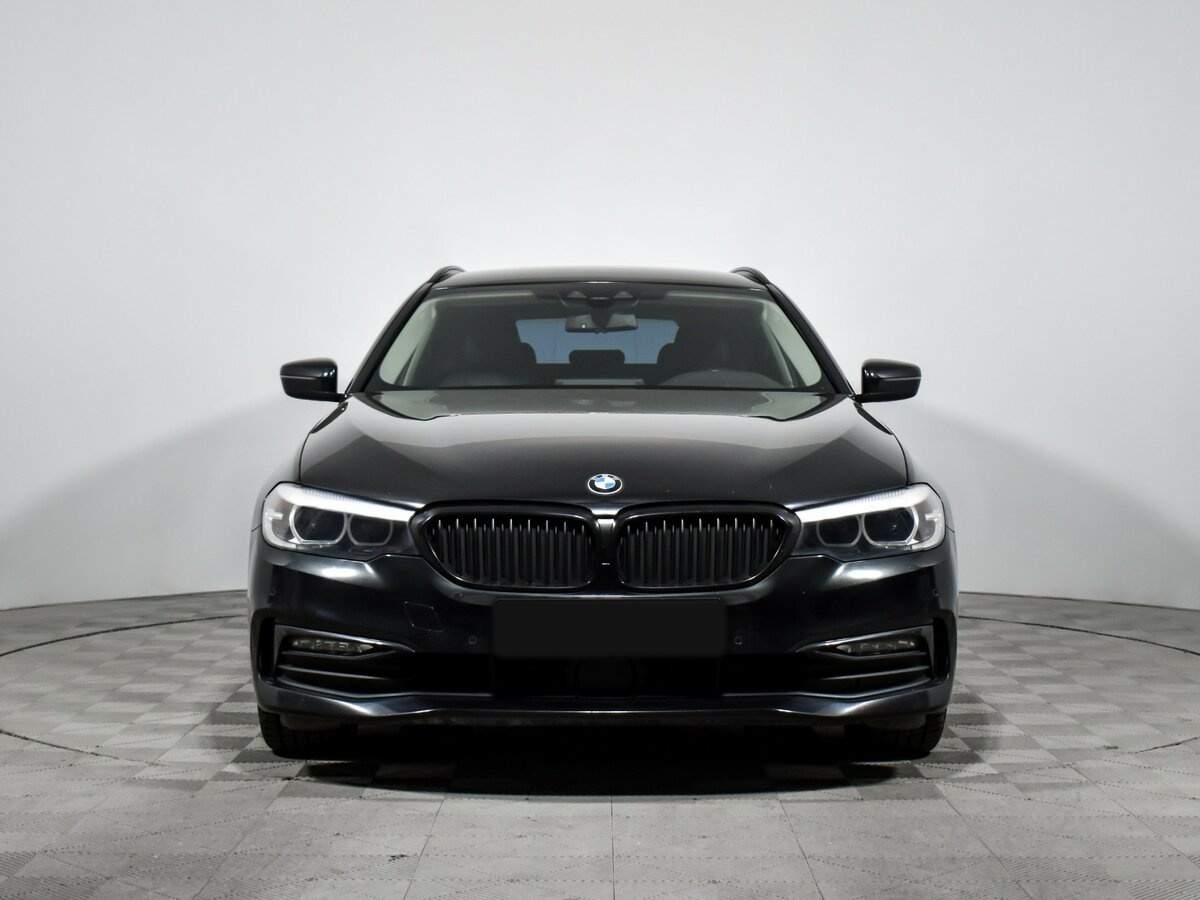 Купить BMW 5 серии 520d, 2017, 118 260 км, фото №2