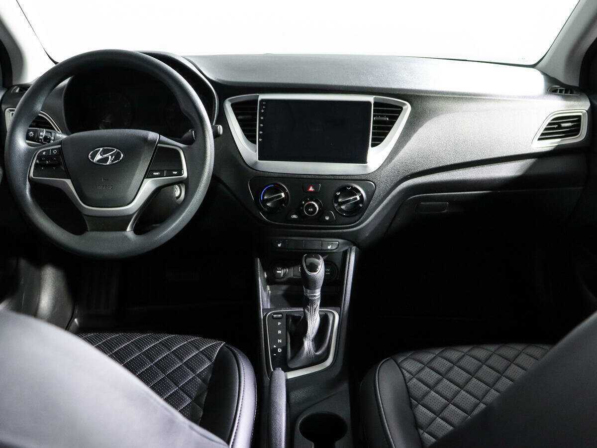 Купить Hyundai Solaris, 2019, 56 000 км, фото №12