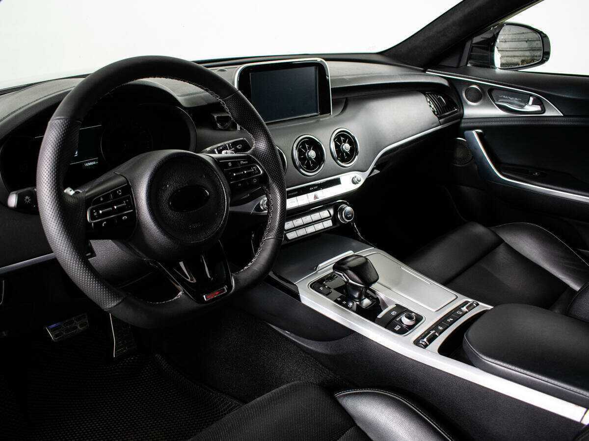 Купить Kia Stinger, 2018, 169 861 км, фото №13