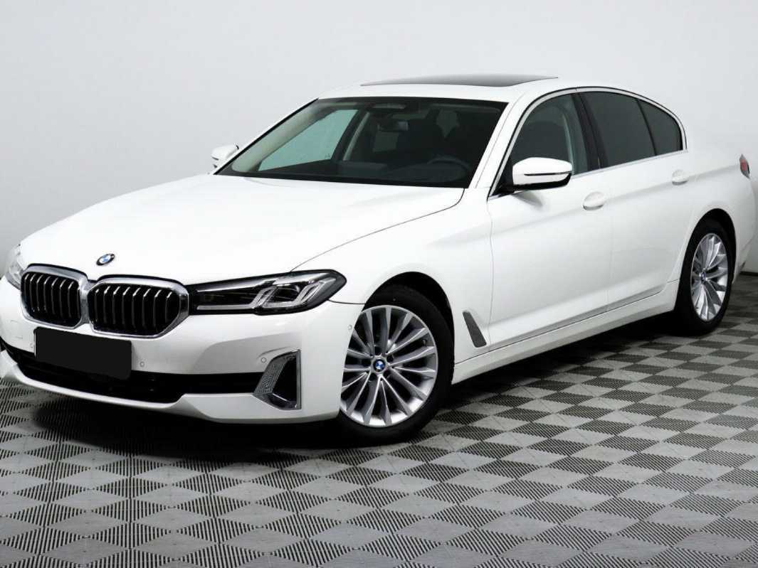 Купить BMW 5 серии 520i, 2022, 17 000 км, фото №1