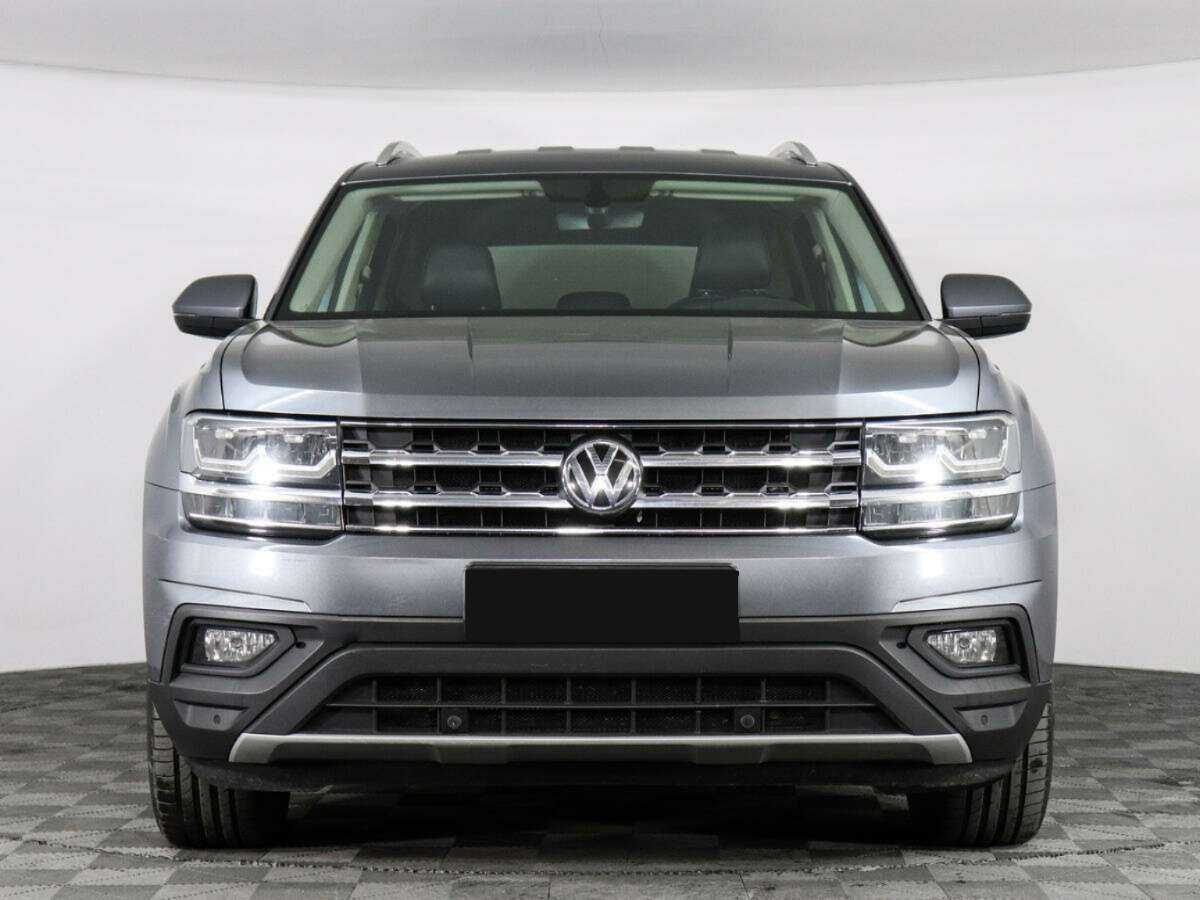 Купить Volkswagen Teramont, 2018, 121 185 км, фото №2