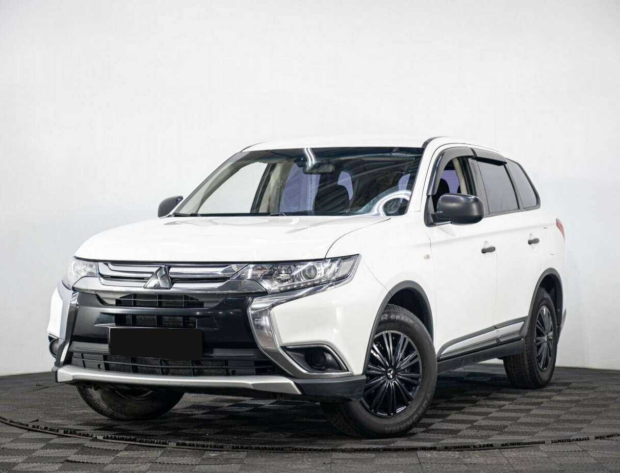 Купить Mitsubishi Outlander, 2018, 140 000 км, фото №1