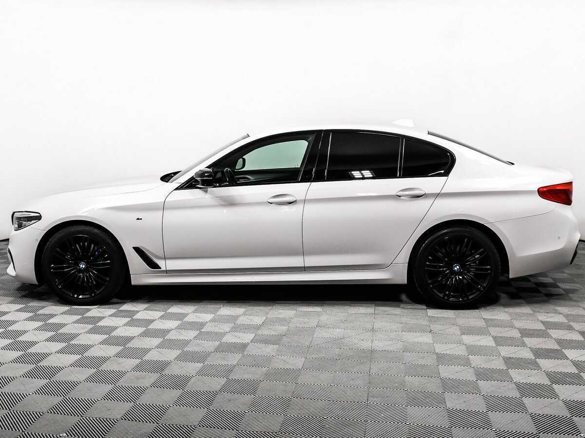 Купить BMW 5 серии 540i xDrive, 2019, 130 000 км, фото №8