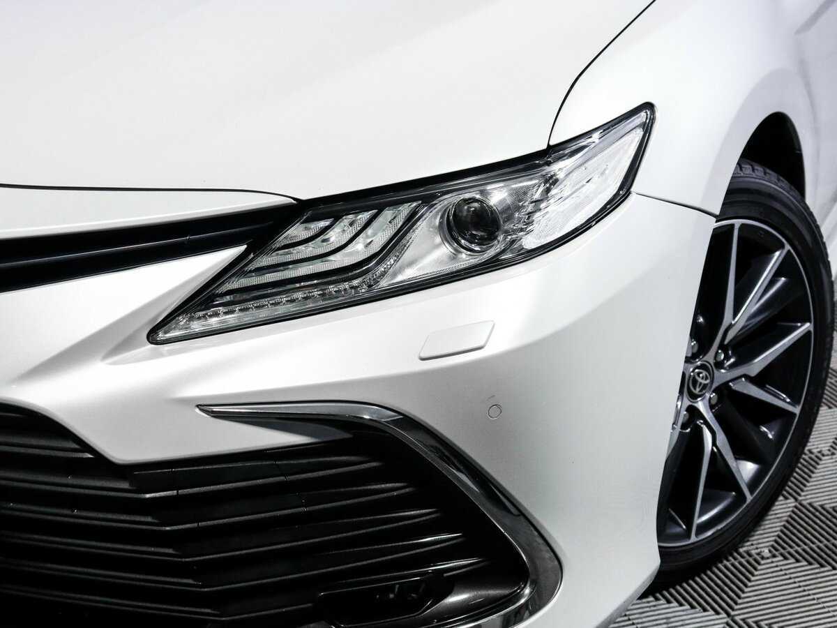 Купить Toyota Camry, 2021, 67 750 км, фото №17