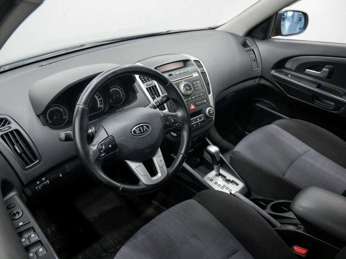 Купить Kia Ceed, 2010, 174 000 км, фото №13