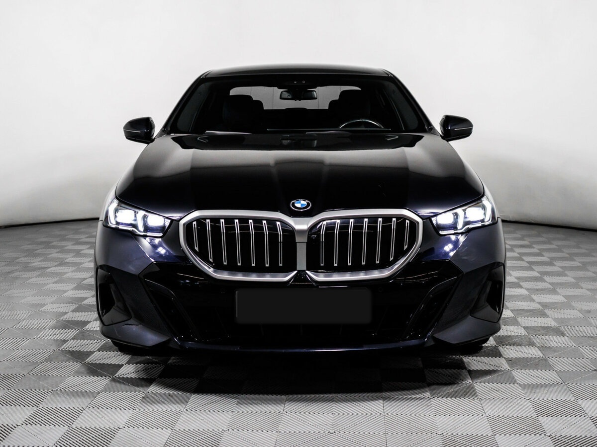 Купить BMW 5 серии 520d VIII (G60/G61/G68), 2023, 30 000 км, фото №2