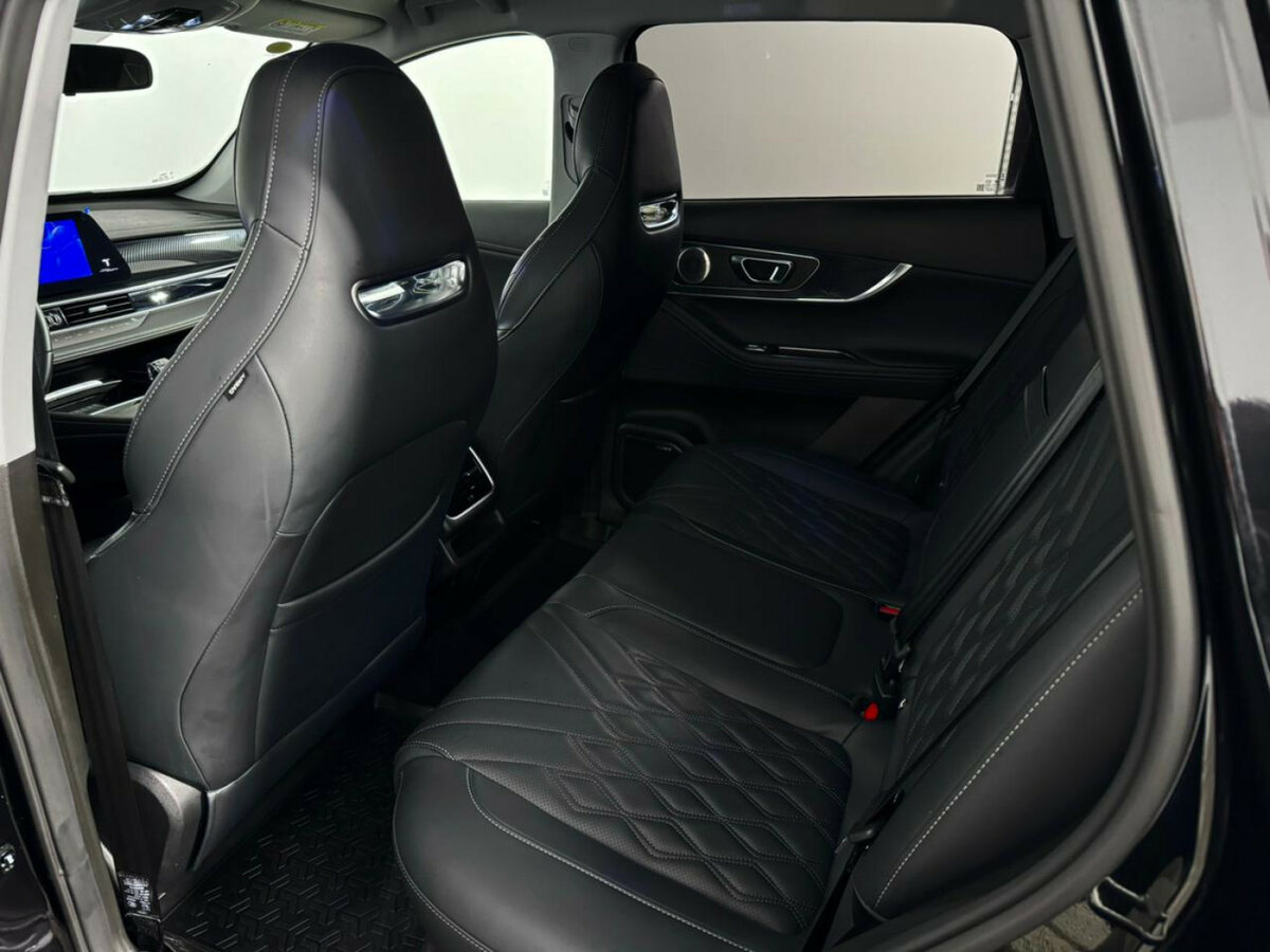 Купить Chery Tiggo 7 Plus I Рестайлинг, 2023, 5 187 км, фото №8