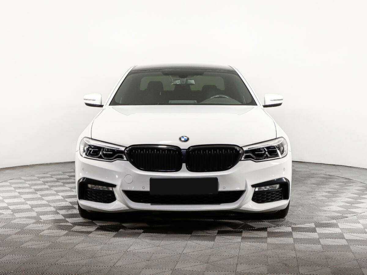 Купить BMW 5 серии 530i xDrive, 2017, 88 344 км, фото №2