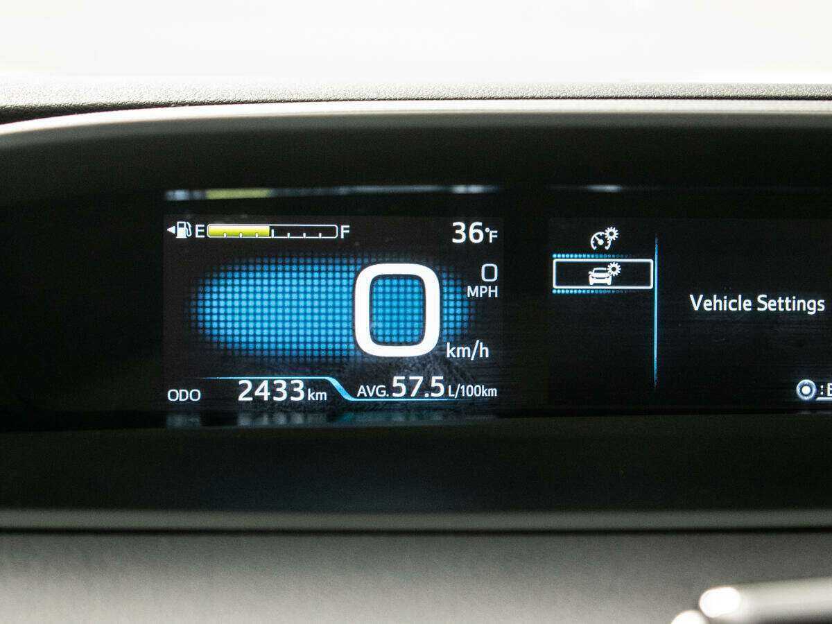 Купить Toyota Prius, 2020, 3 000 км, фото №9