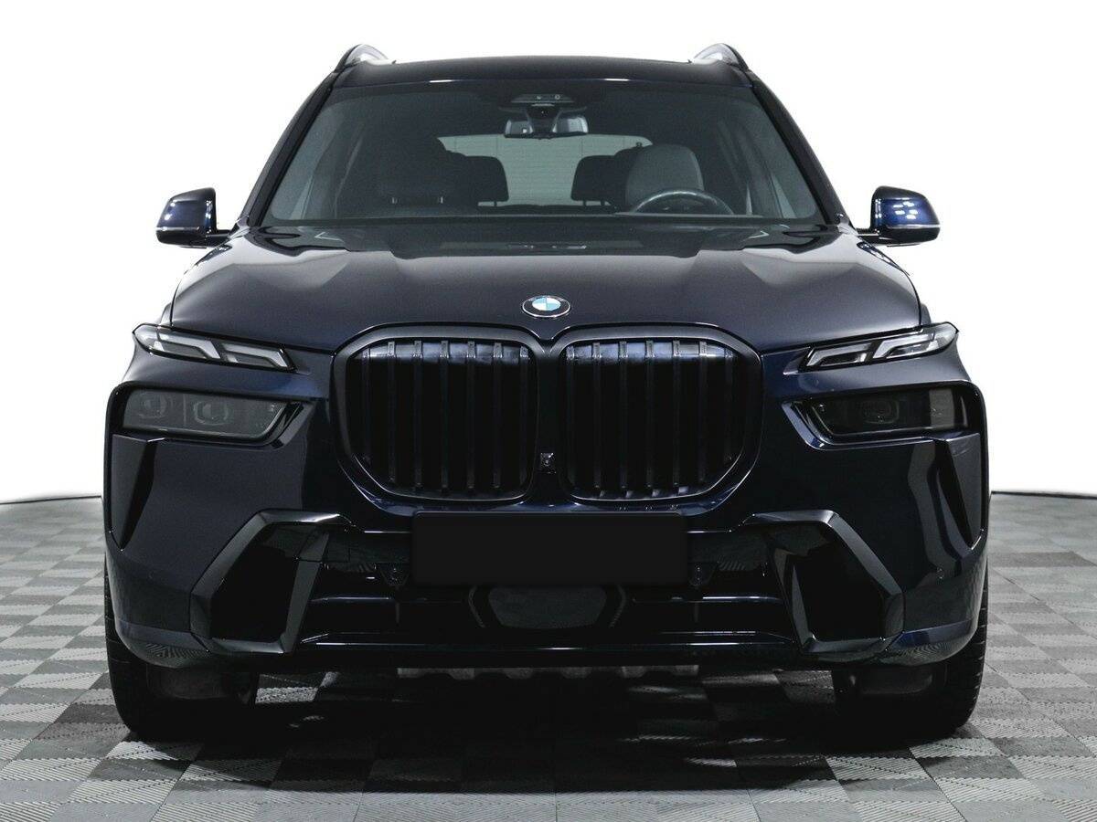 Купить BMW X7 40d, 2023, 9 275 км, фото №2