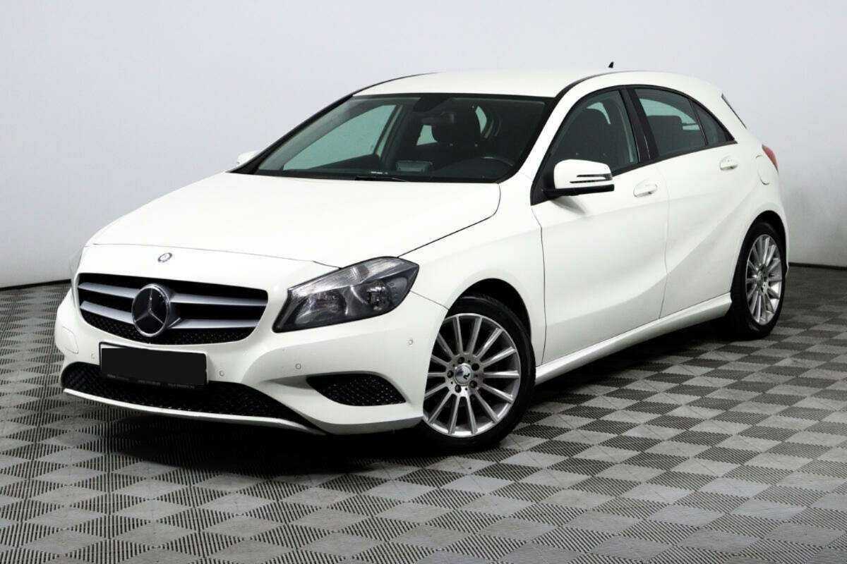 Купить Mercedes-Benz A-Класс 180, 2014, 116 872 км, фото №1