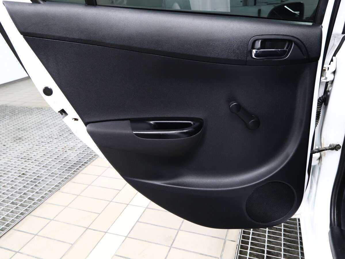 Купить Hyundai i20, 2010, 108 000 км, фото №8
