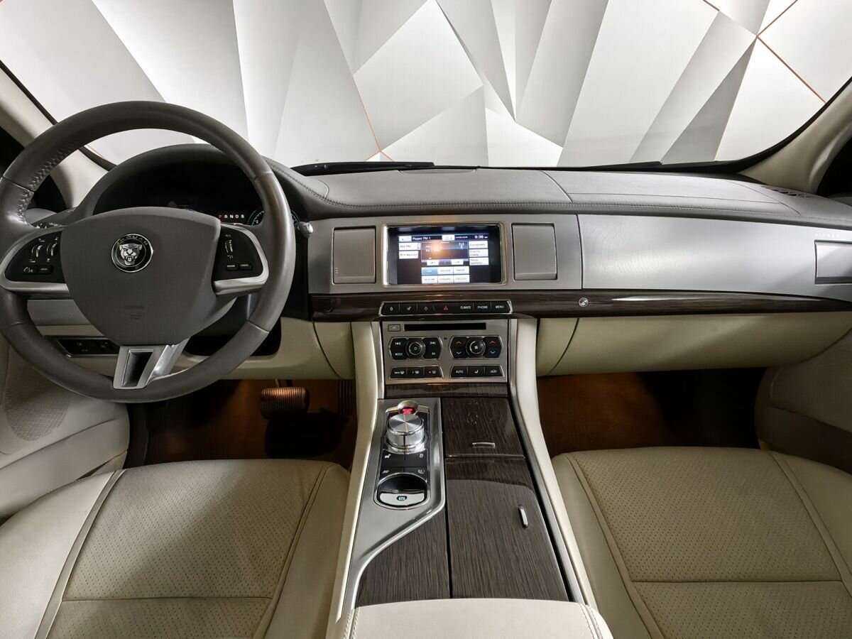Купить Jaguar XF, 2014, 6 039 км, фото №10