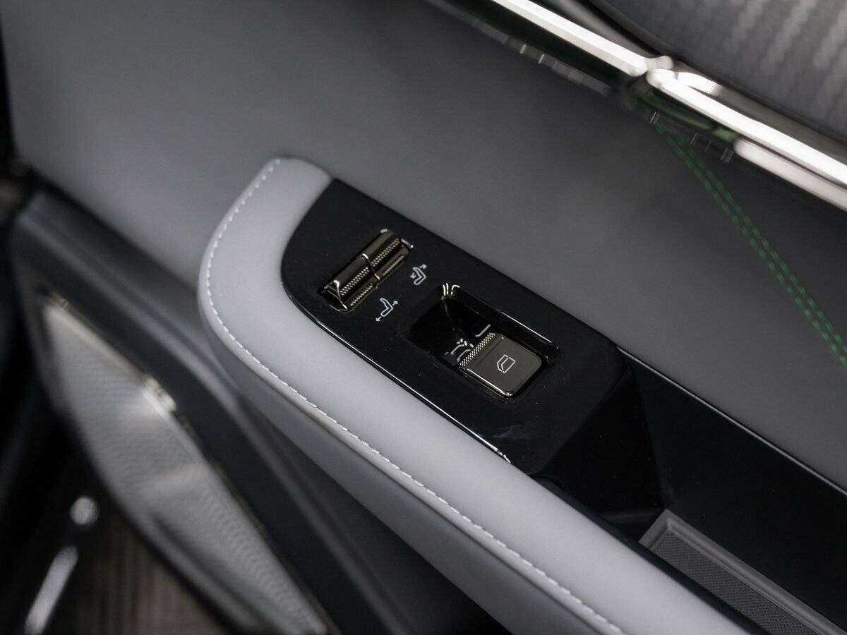 Купить Zeekr 001 100 kWh, 2023, 20 км, фото №12