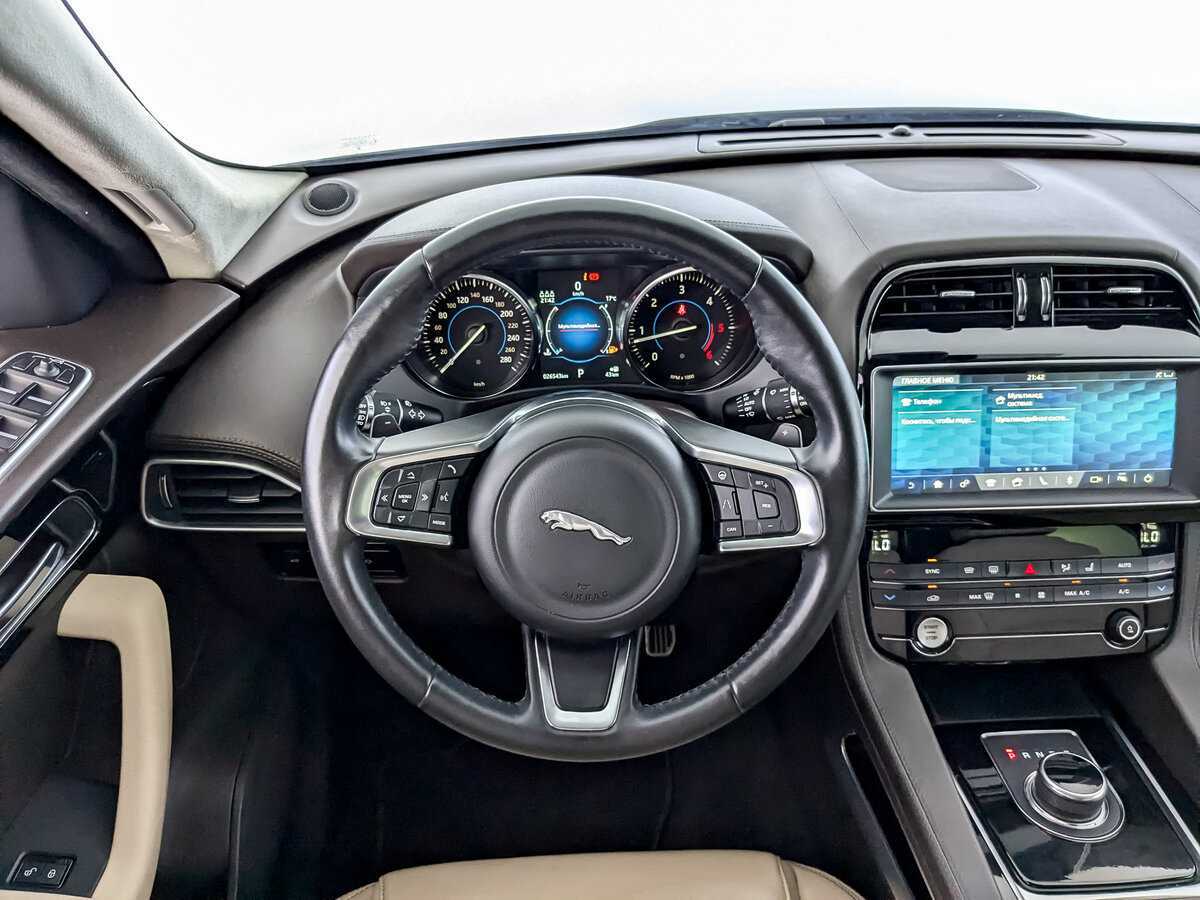 Купить Jaguar F-Pace, 2018, 26 415 км, фото №17