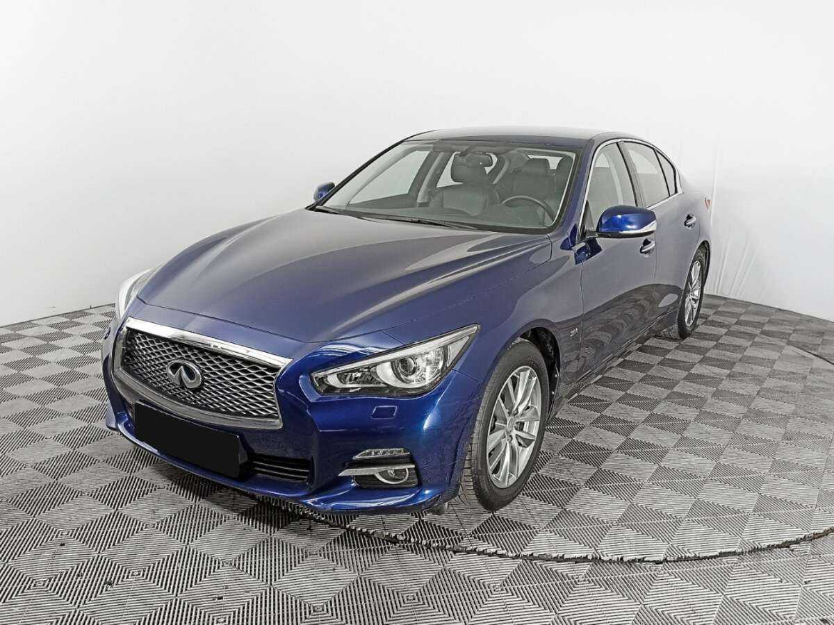Купить Infiniti Q50, 2017, 105 805 км, фото №1